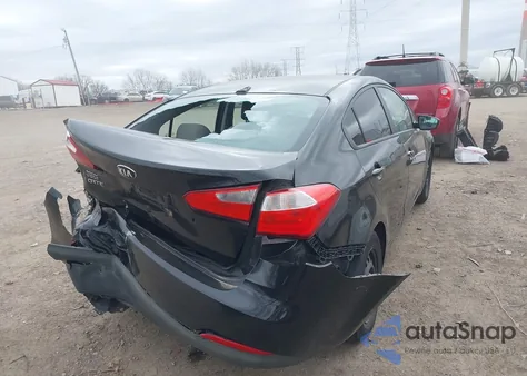 2015 Kia Forte Lx z USA, uszkodzony, nr VIN KNAFK4A60F5412023